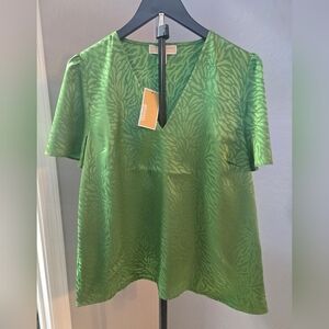 NWT Michael Kors Green V-Neck Short Sleeve Blouse Size L